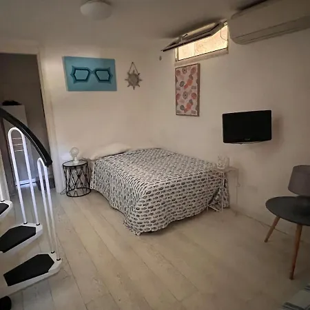 Pratoranieri - Montecristo 10 Apartment *